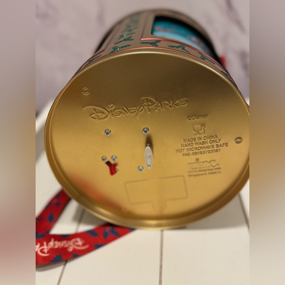 Musical Popcorn Bucket! 2023 Christmas Walt Disney World Parks - Picture 16 of 16